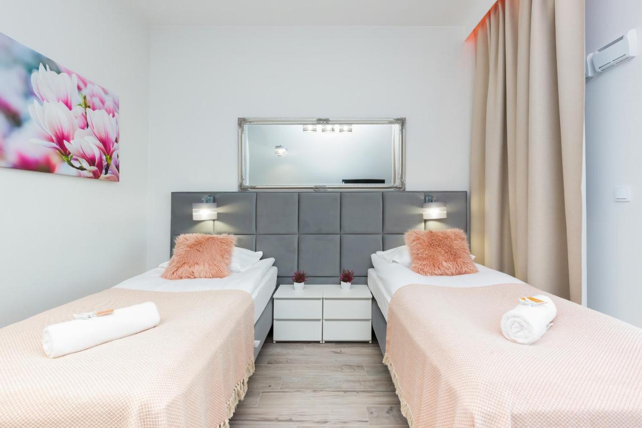 Warsaw Prymasa Tysiaclecia Business Centre By Noclegi Renters Dış mekan fotoğraf
